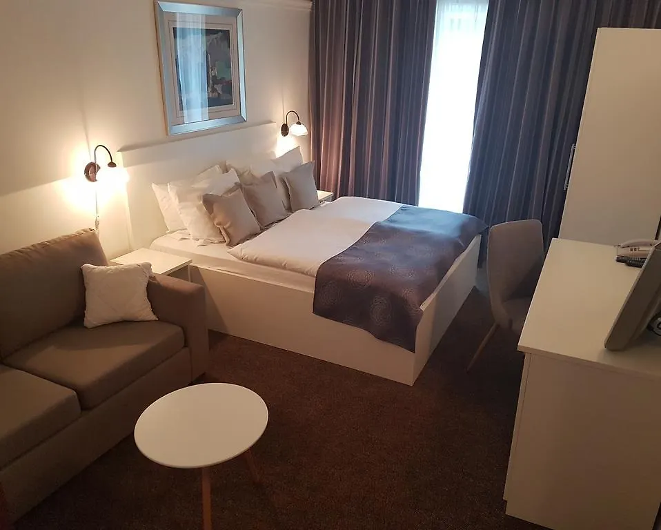 Hotel Argentum Vrbnik 3*, Vrbnik (Primorje-Gorski Kotar)